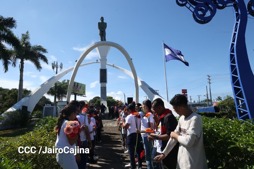JUVENTUD-(24)