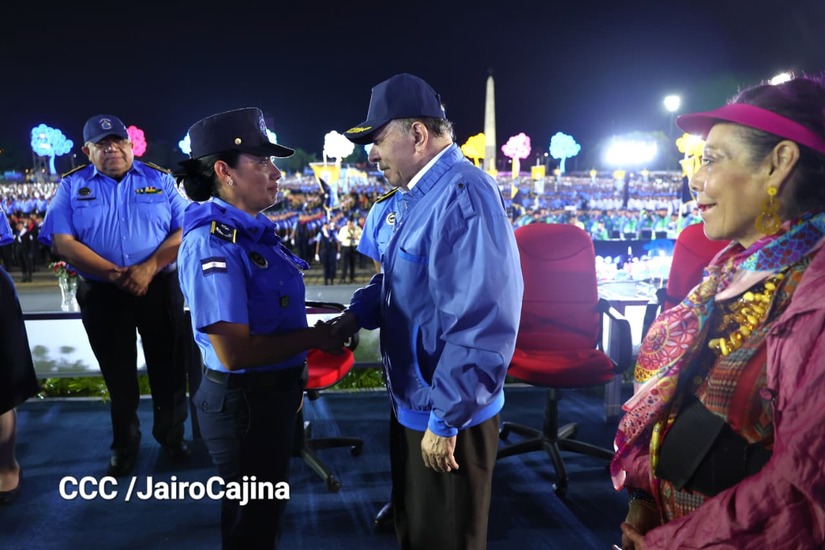 Aniversario-Policia-Nacional-10