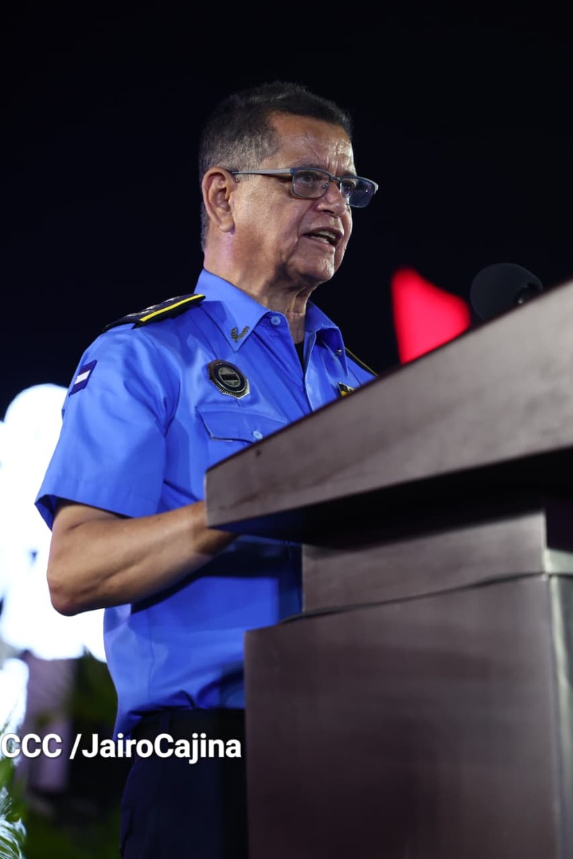 Aniversario-Policia-Nacional-36