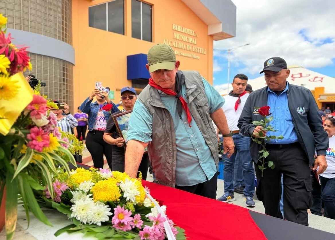 ESTELI8