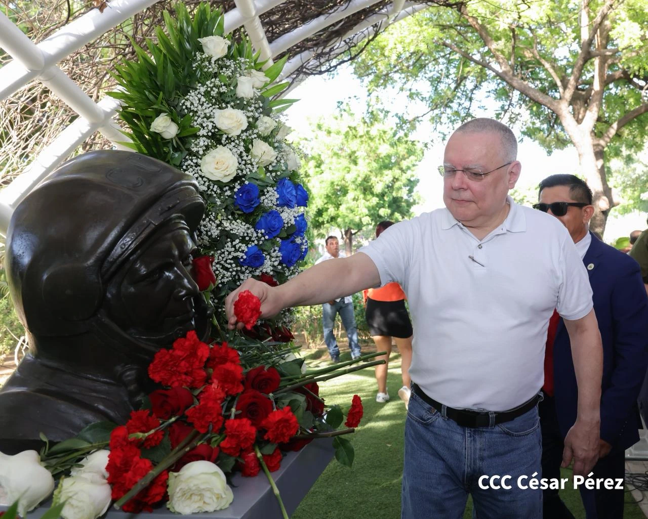 GAGARIN-(34)