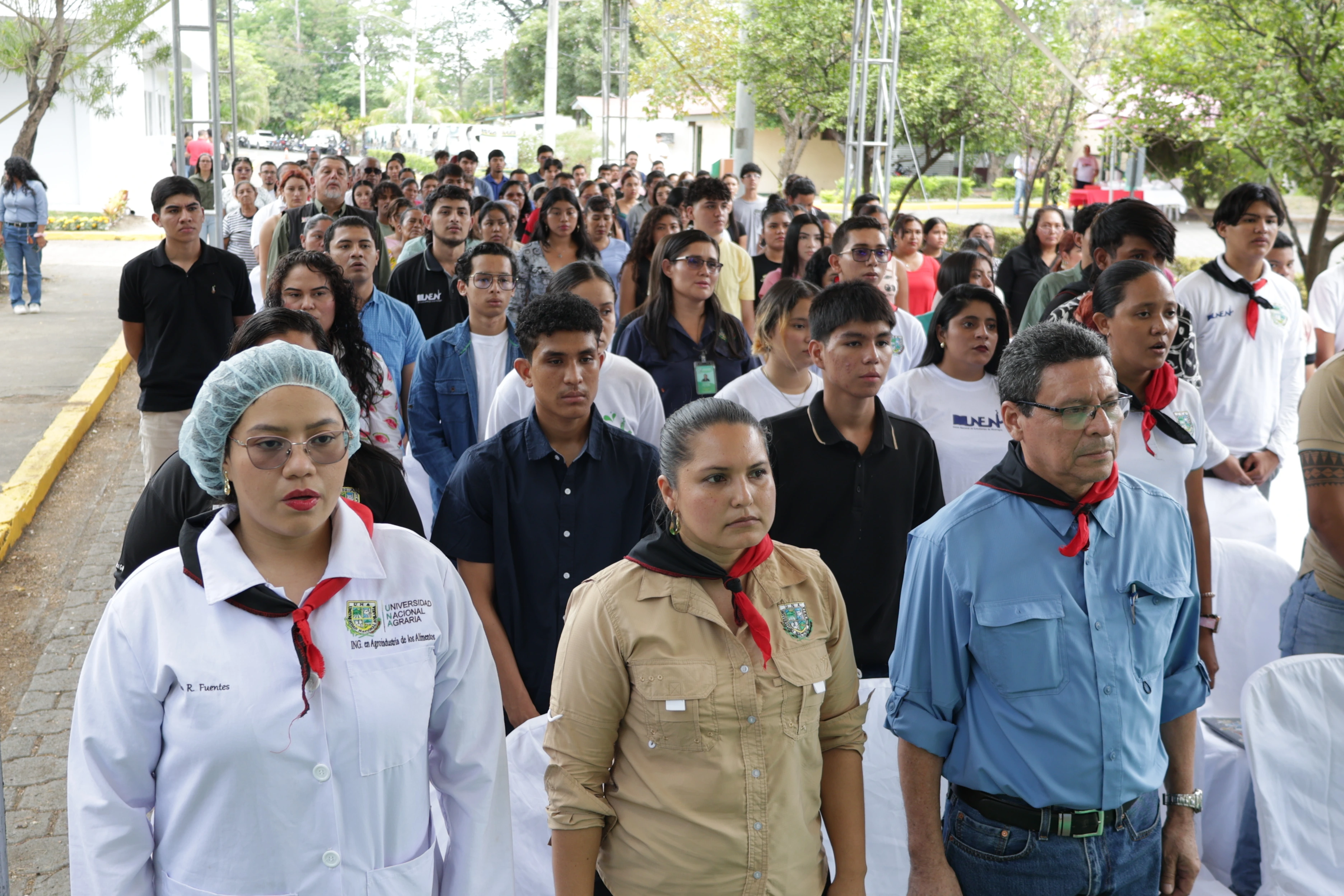 CENTRO-(25)