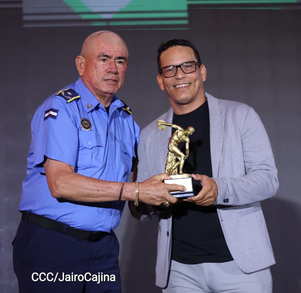 Premios-25