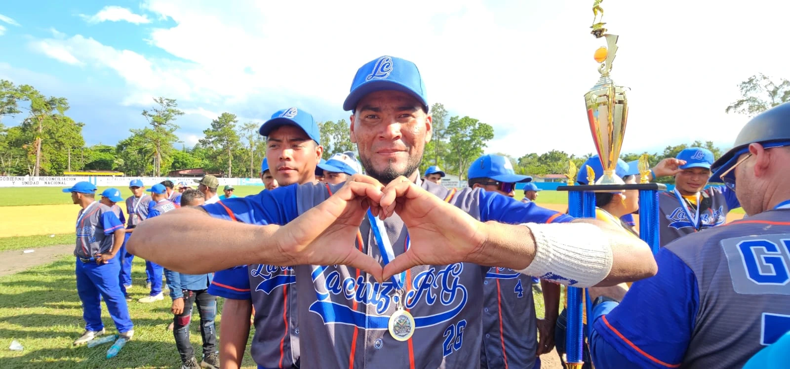 BEISBOL13