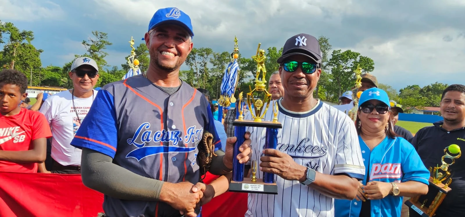 BEISBOL8