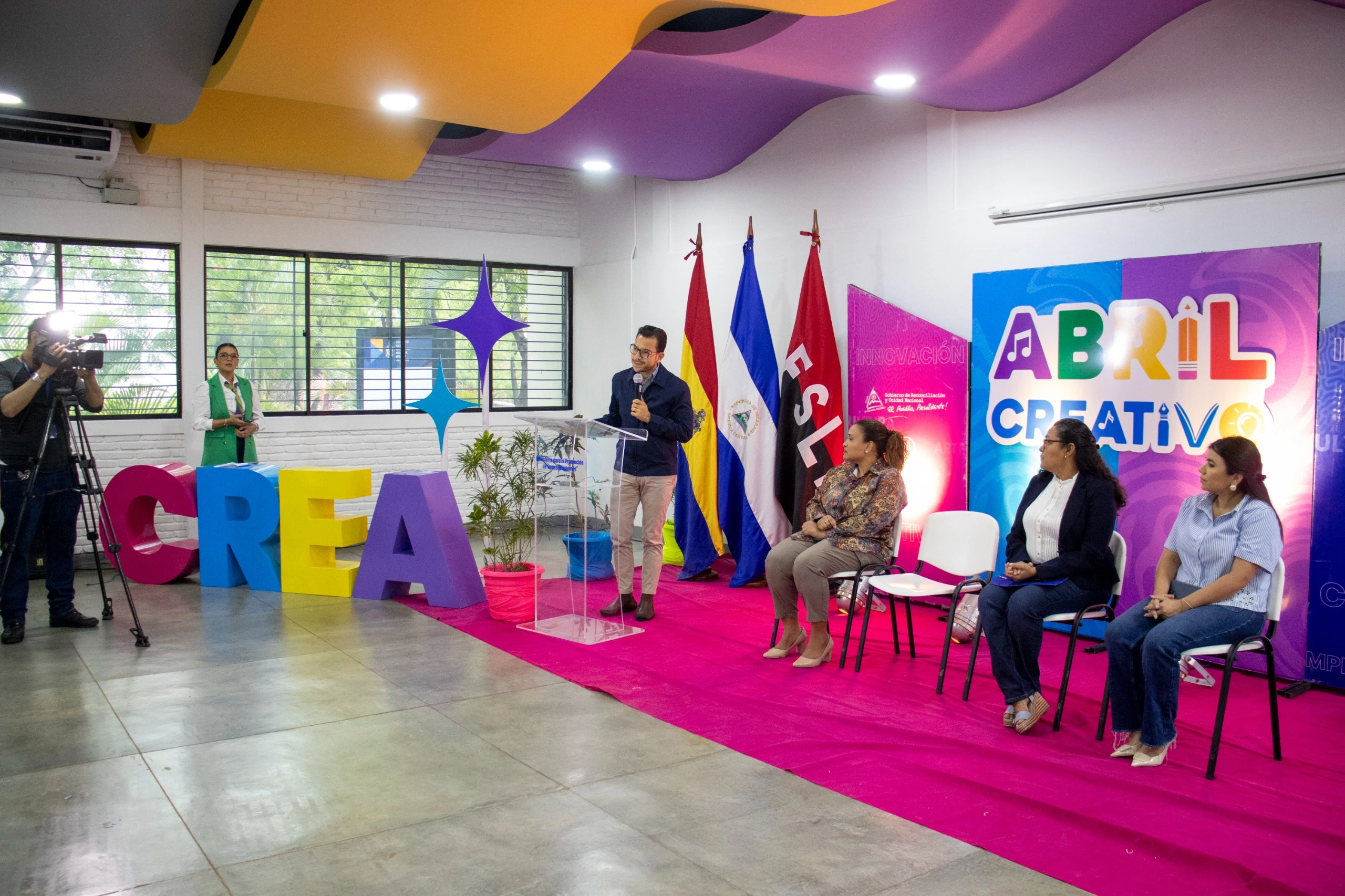 EMPRENDEDORES11