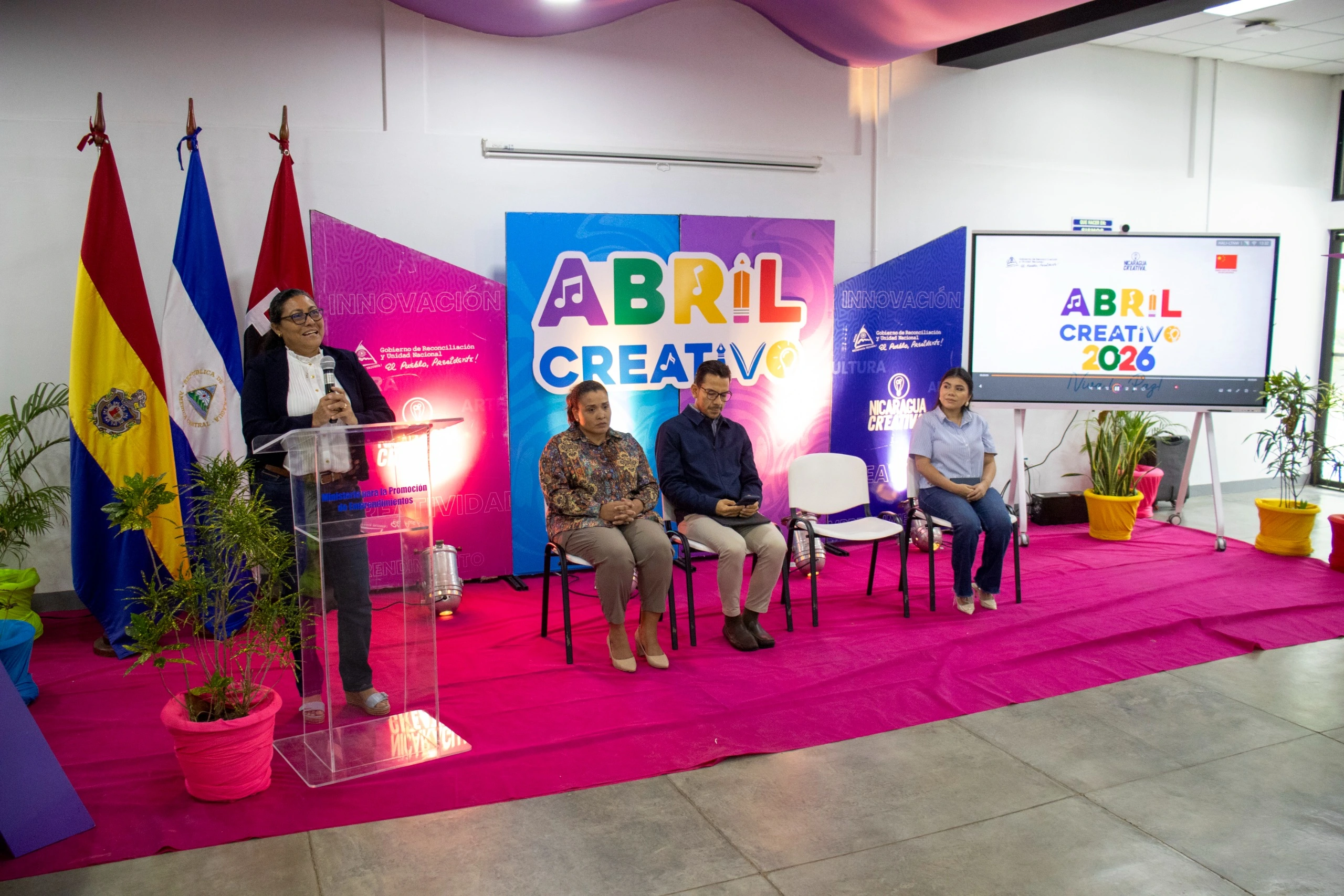 EMPRENDEDORES13