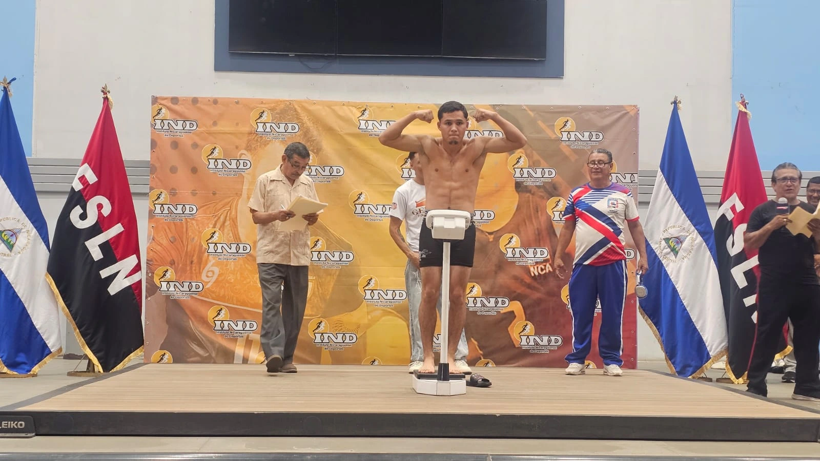 BOXEO3