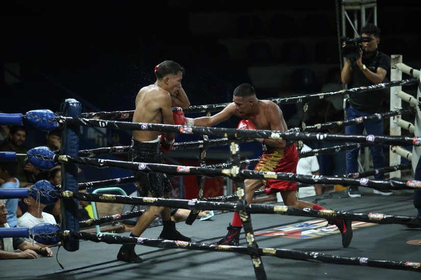 Boxeo--(25)