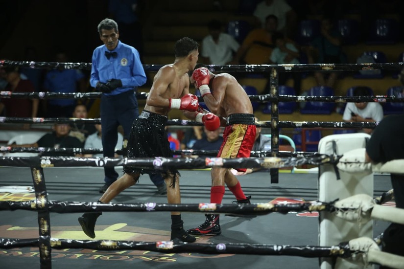 Boxeo--(36)