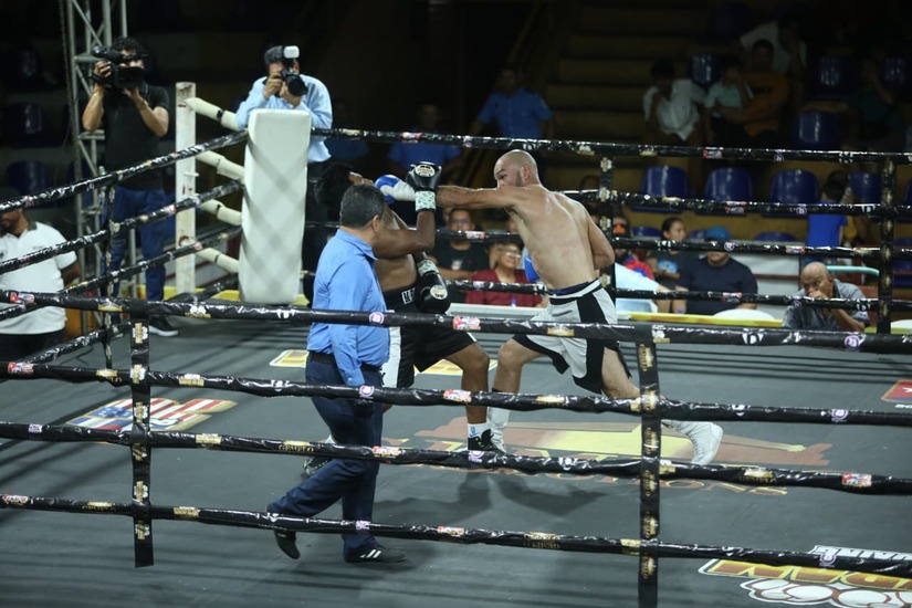 Boxeo--(76)