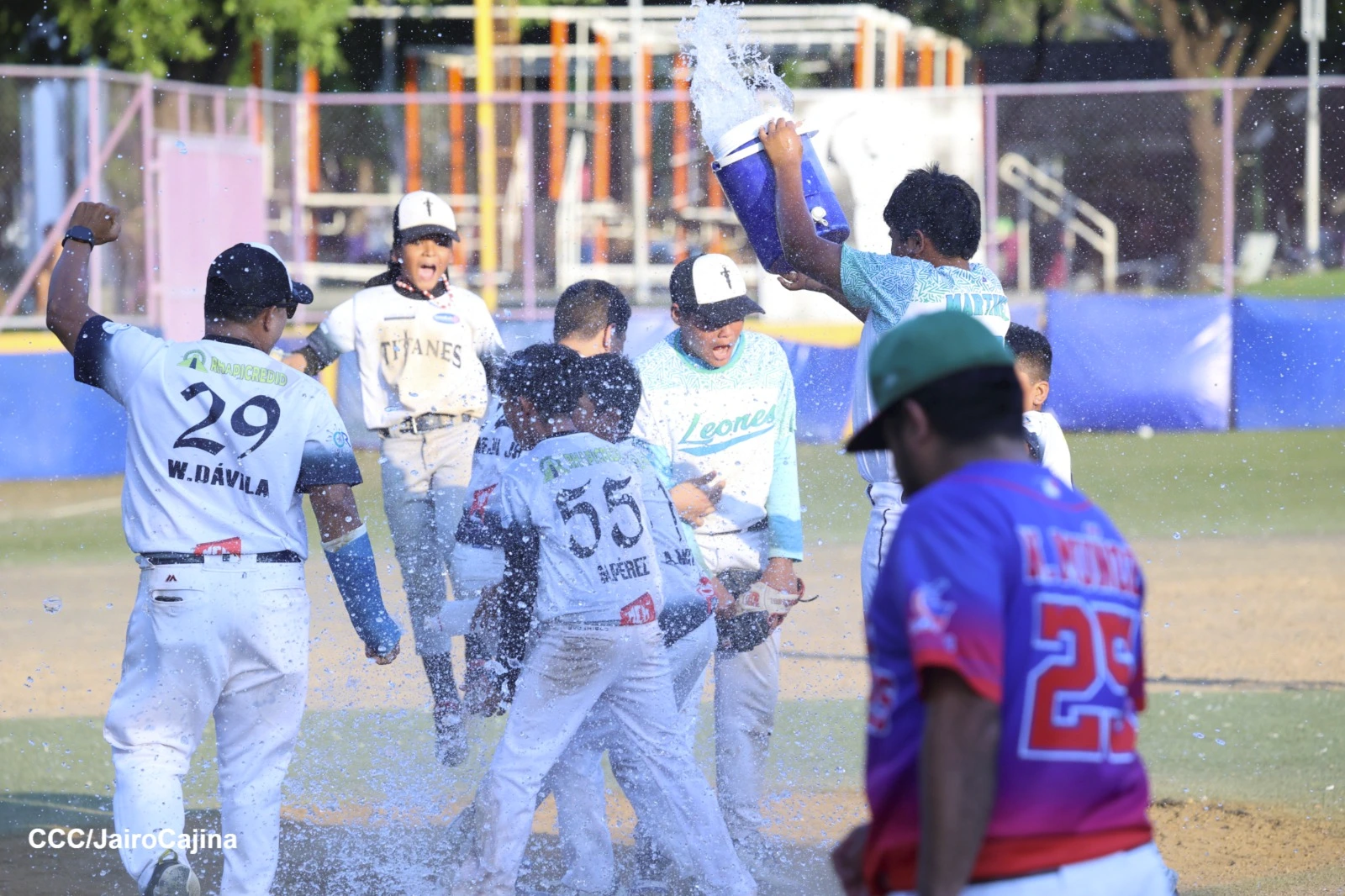 BEISBOL-(11)