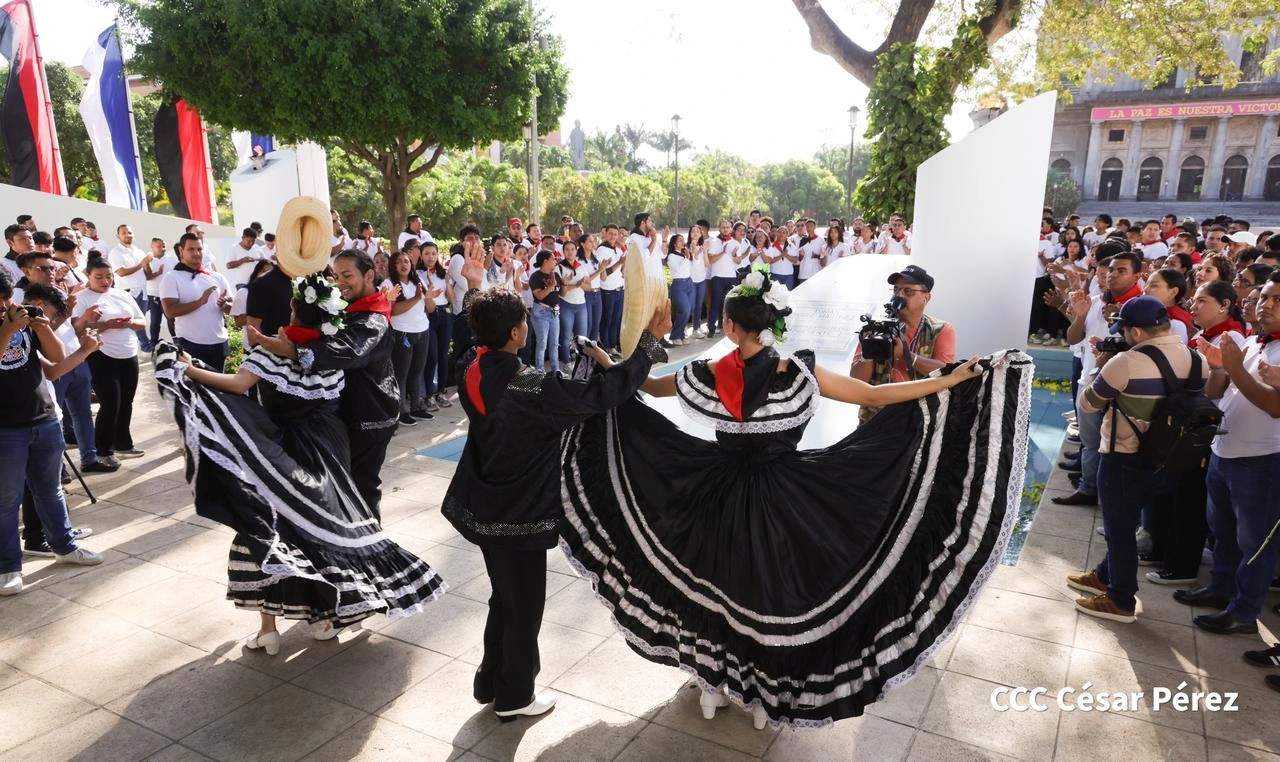 JUVENTUD-(14)