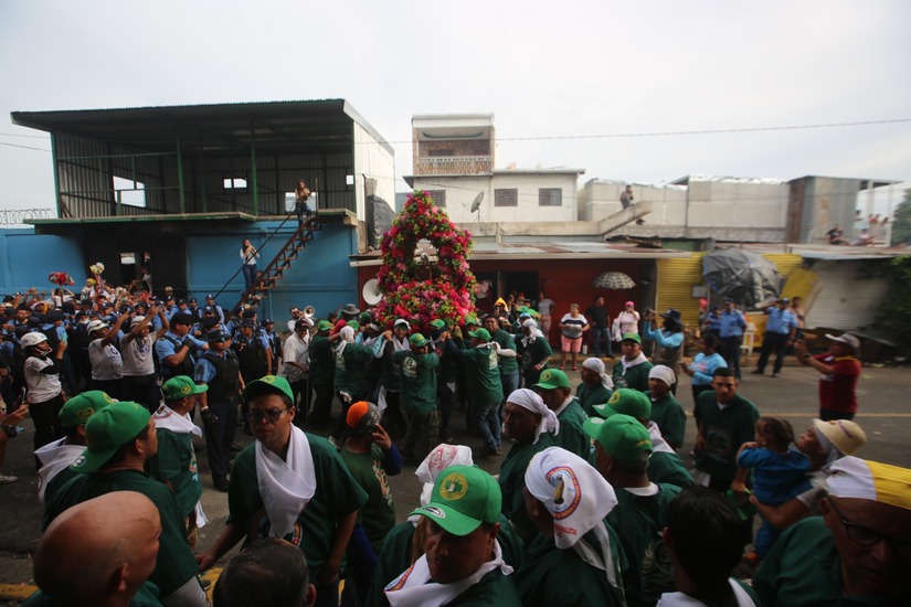 Santo--(3)