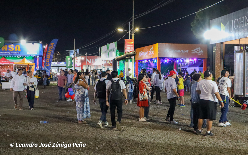Feria--(8)