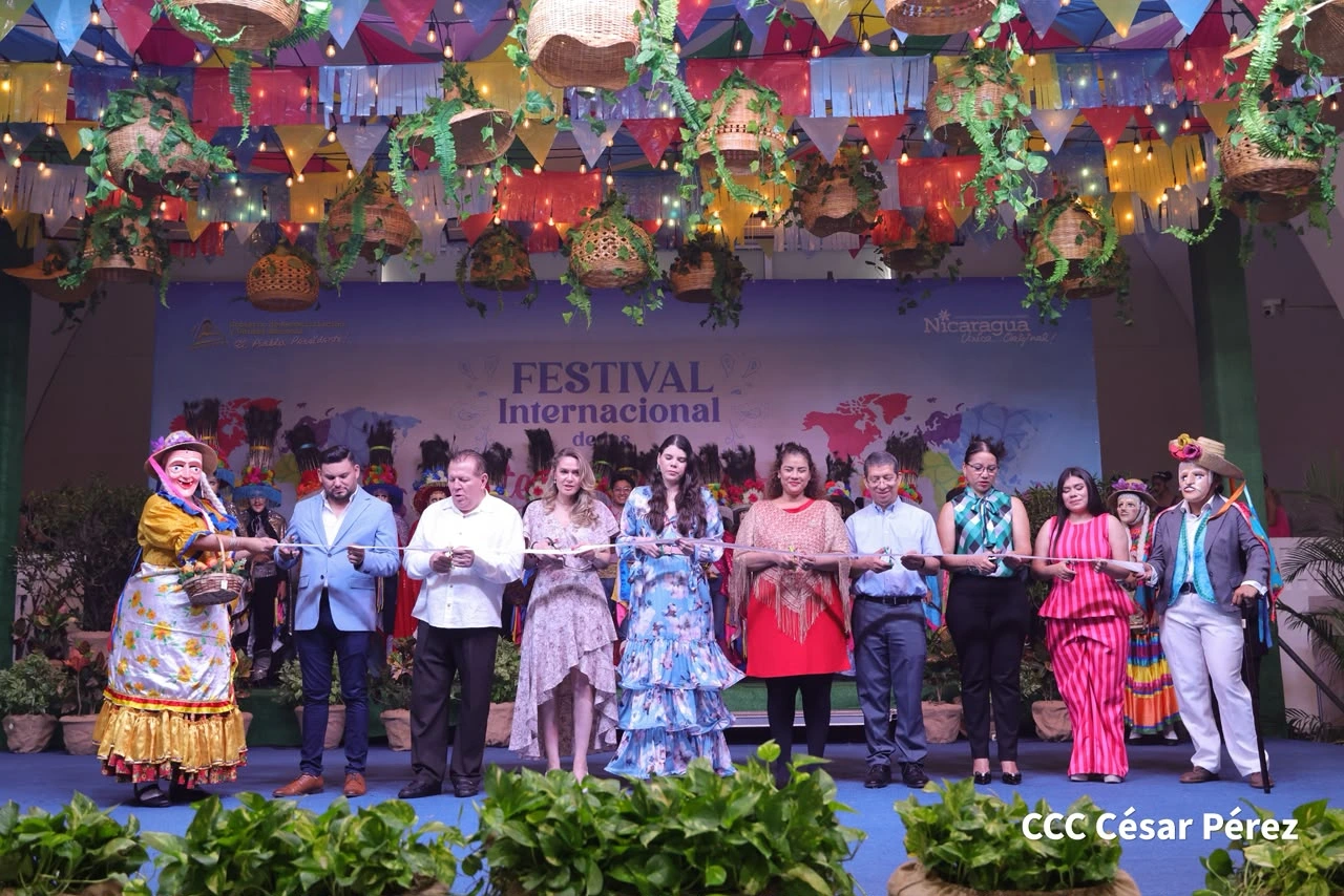 FESTIVAL-(2)