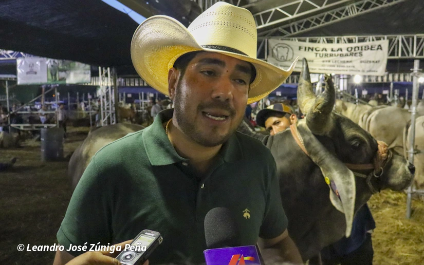 FERIA-(51)