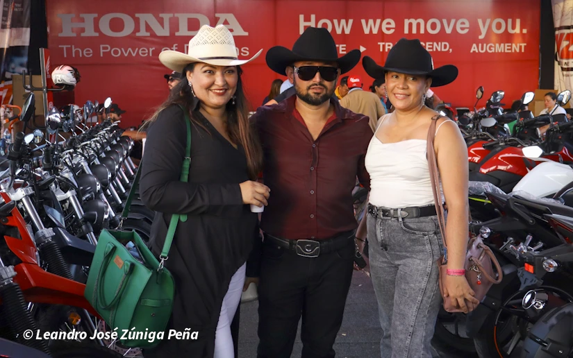 FERIA-(9)