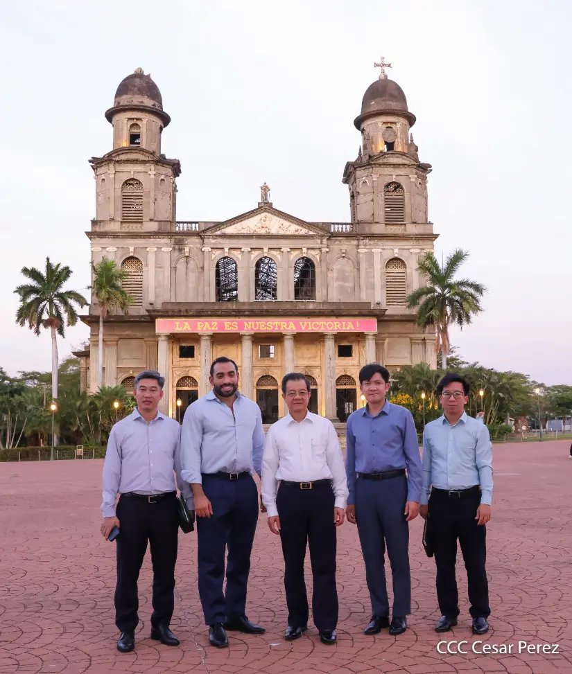 Vietnam--(32)