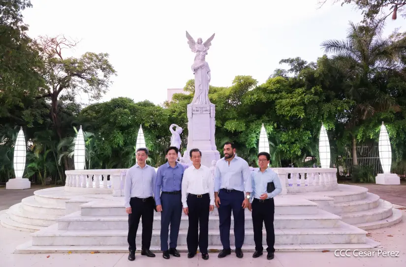 Vietnam--(40)