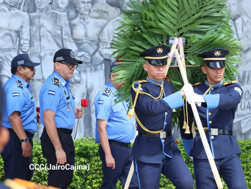 POLICIA-15