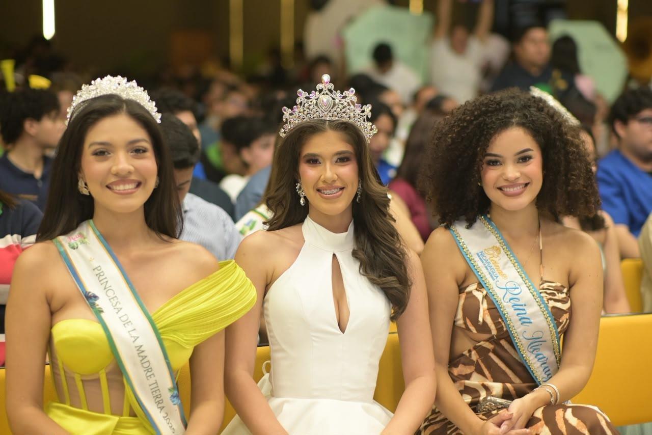 Reinas--(24)