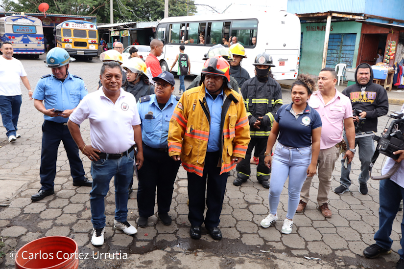 BOMBEROS13