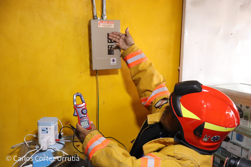 BOMBEROS21