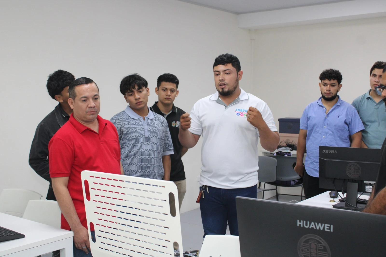 TALLER21