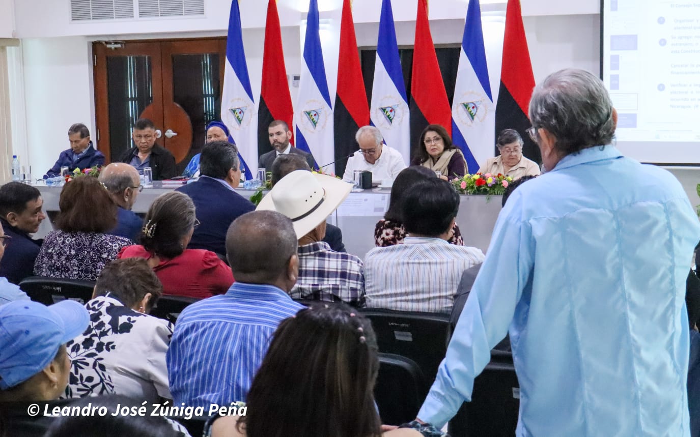 ASAMBLEA--(39)
