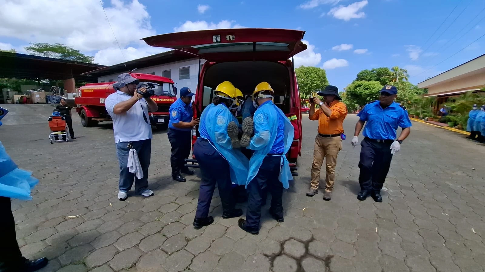 BOMBEROS20