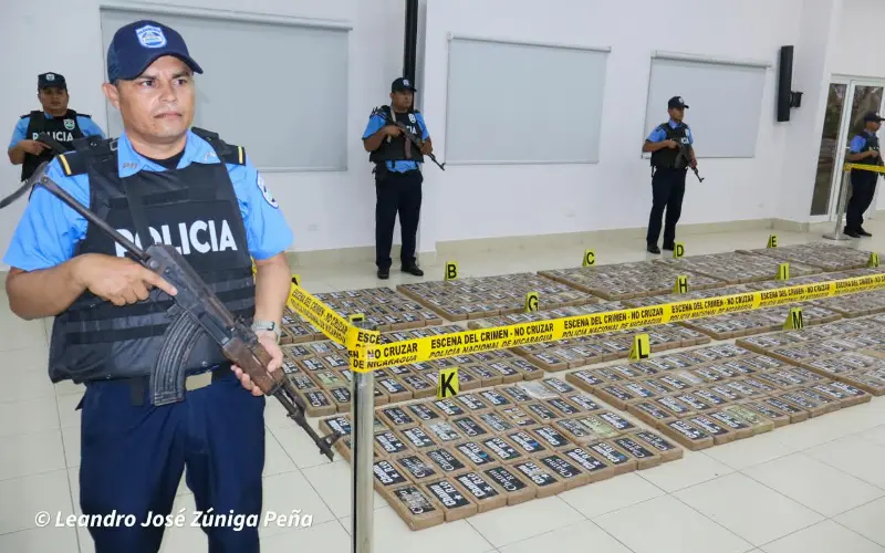 Policia-Nacional-24