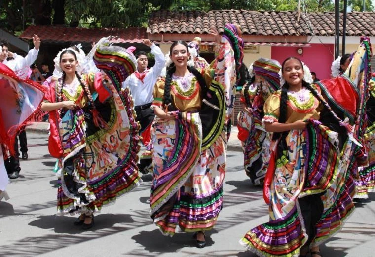 HUIPIL4