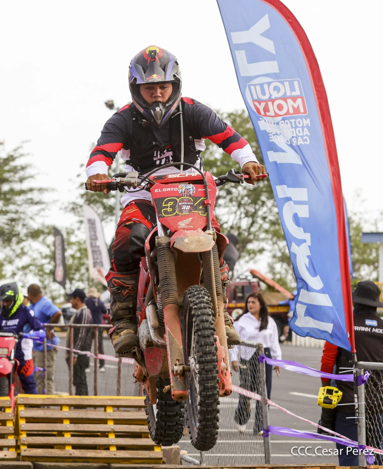 MOTO-(3)