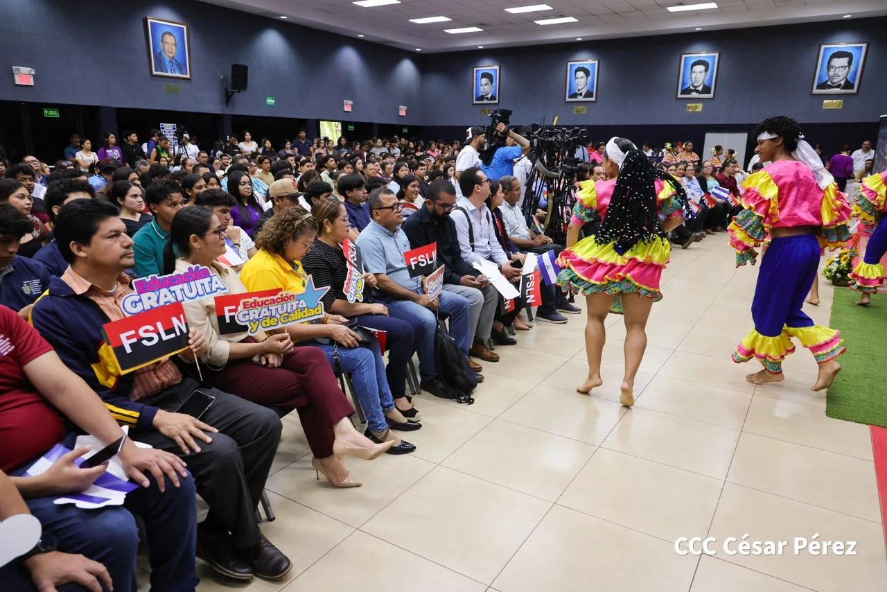 UNIVERSIDADES17
