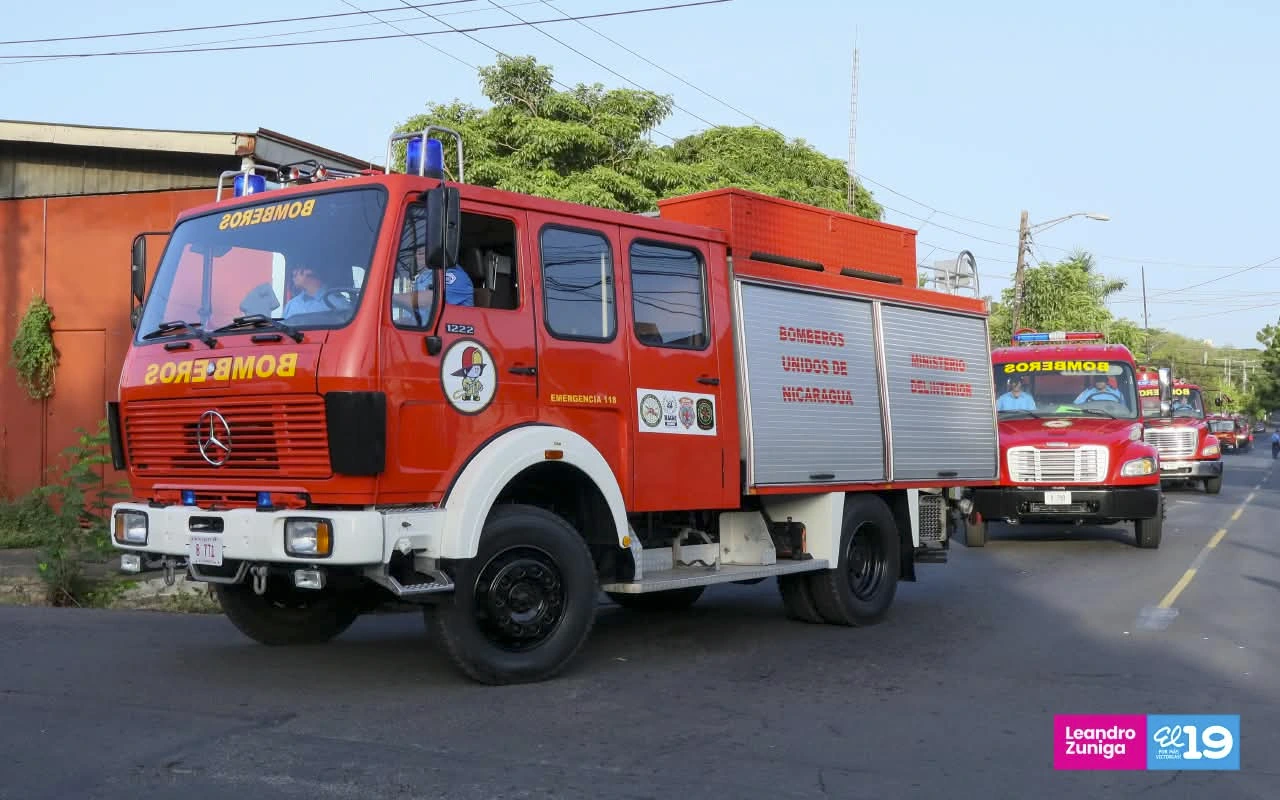 BOMBEROS-(5)