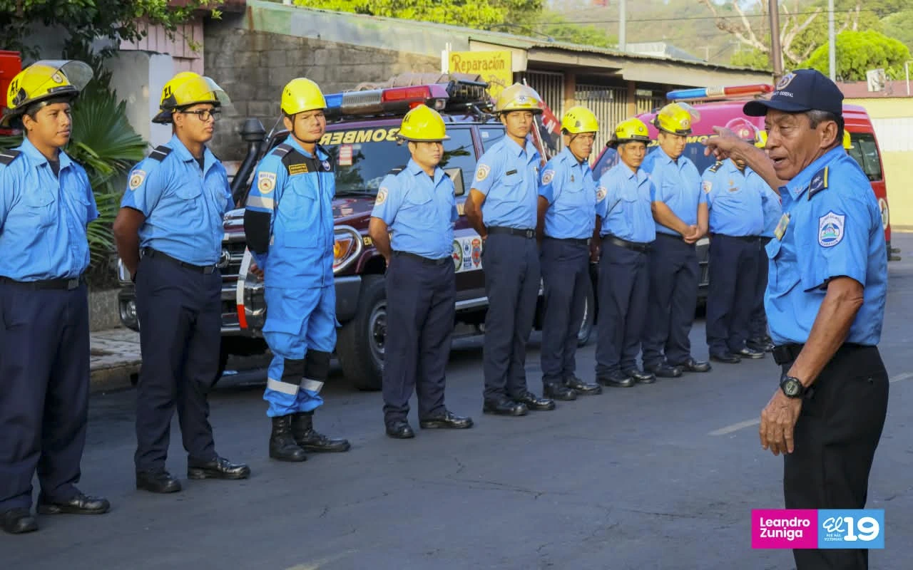 BOMBEROS-(7)