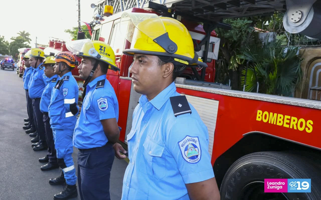 BOMBEROS-(9)
