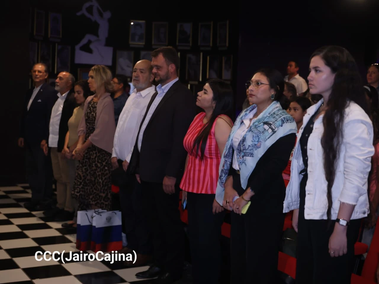 CINE8