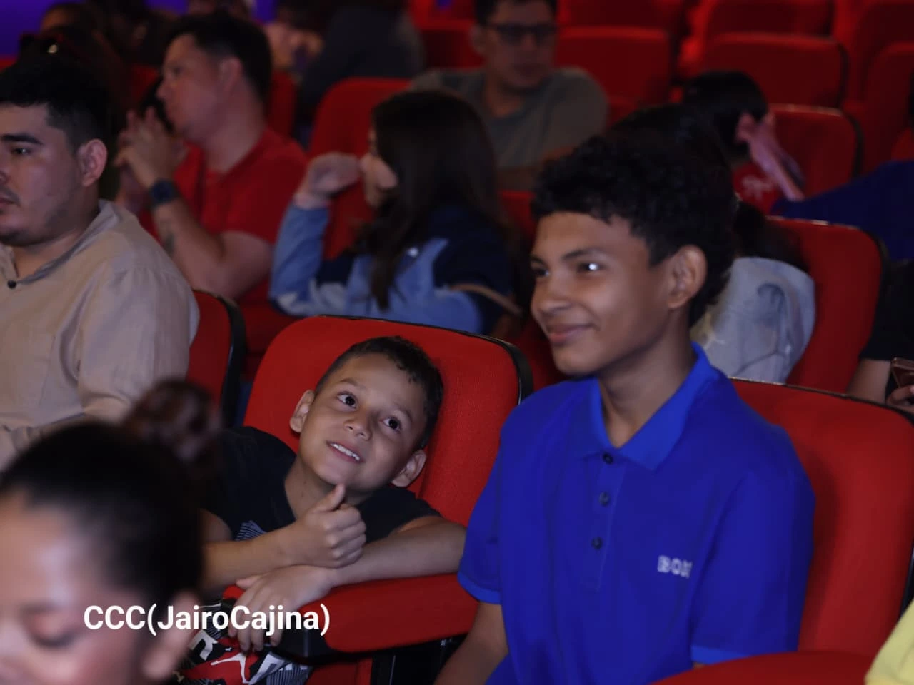 CINE9
