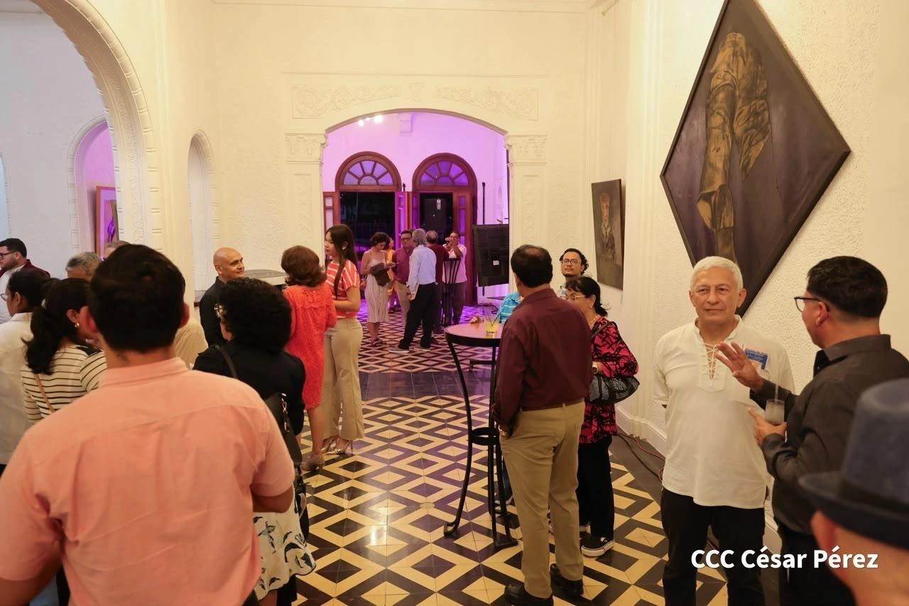 MUSEO9