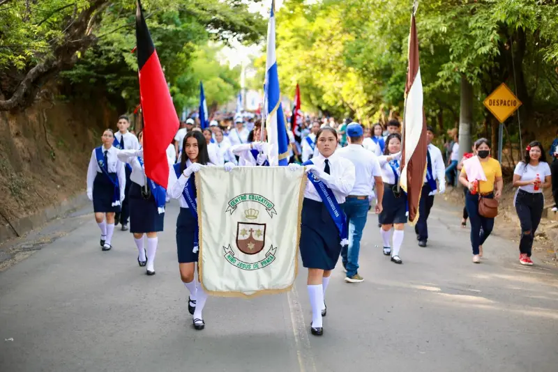 DESFILE--(17)