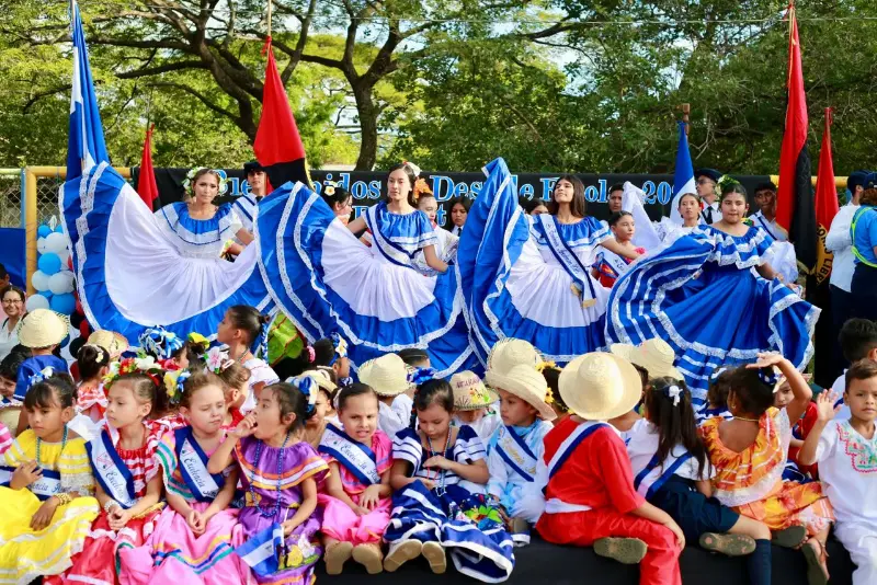 DESFILE--(22)