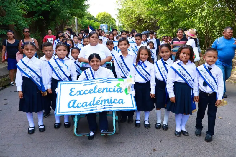 DESFILE--(28)