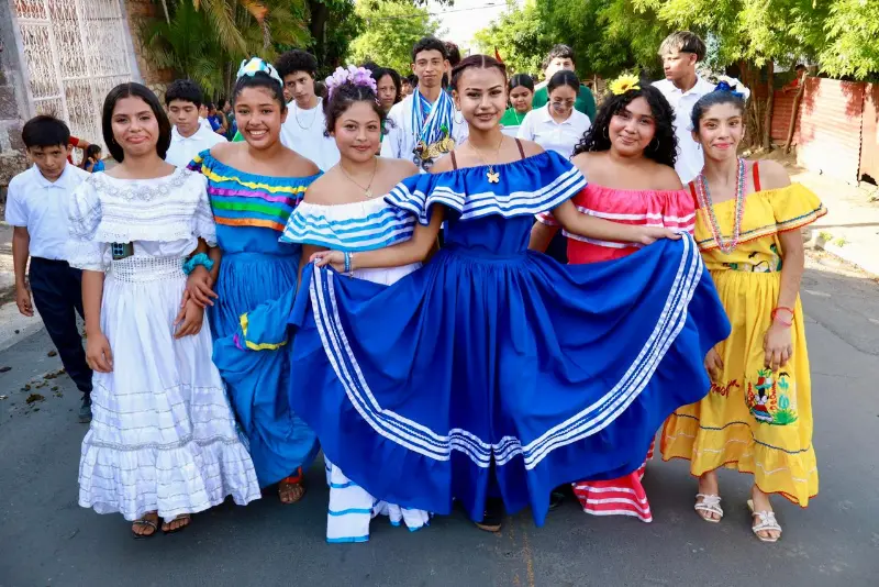 DESFILE--(38)