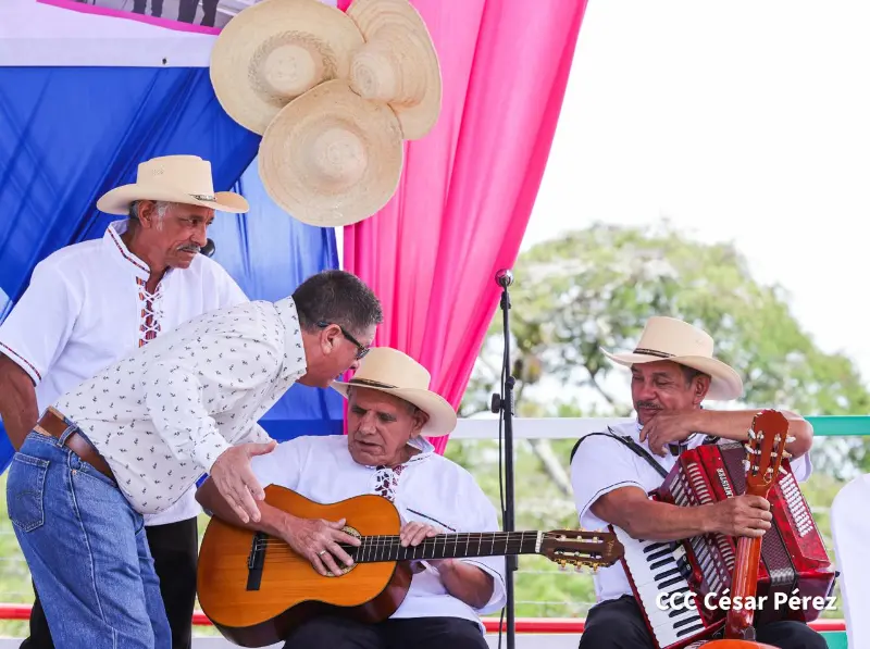 Jinotega--(64)
