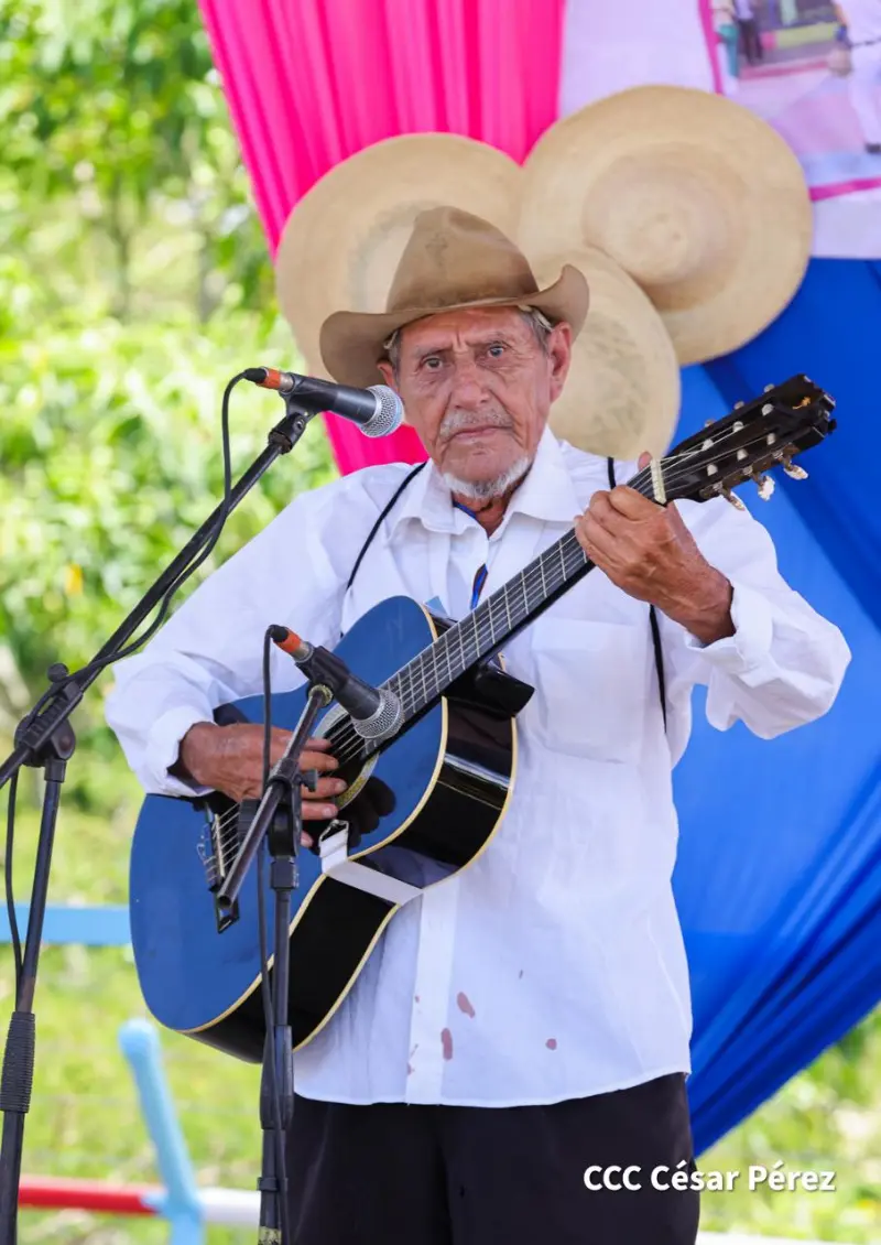 Jinotega--(74)