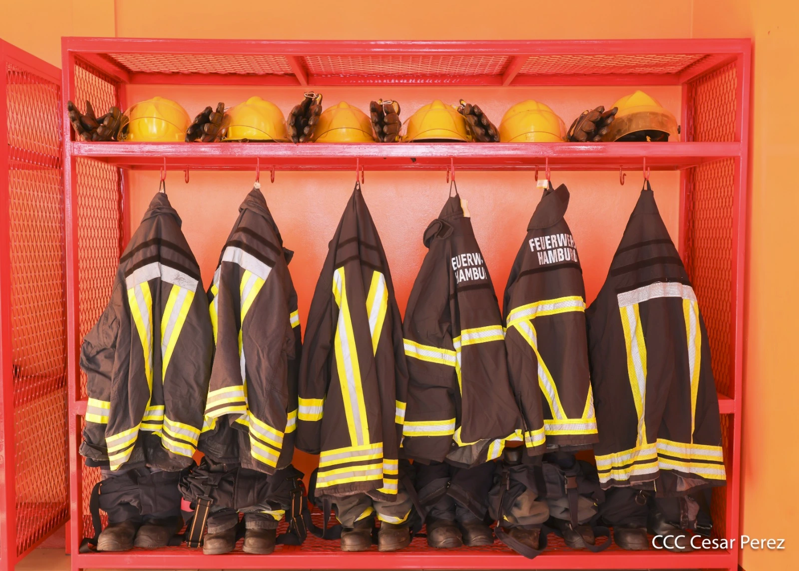 BOMBEROS-(24)