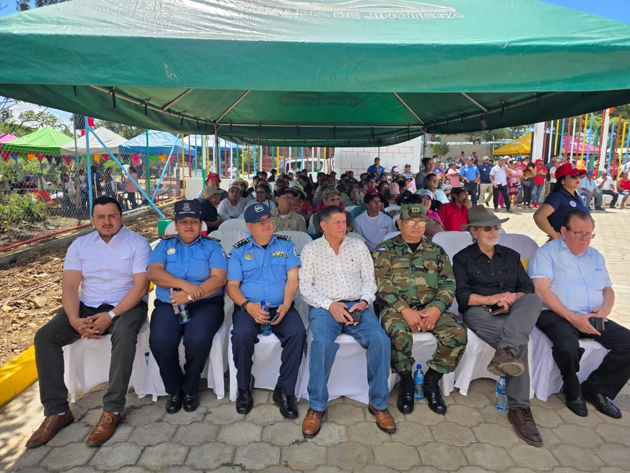 JINOTEGA11