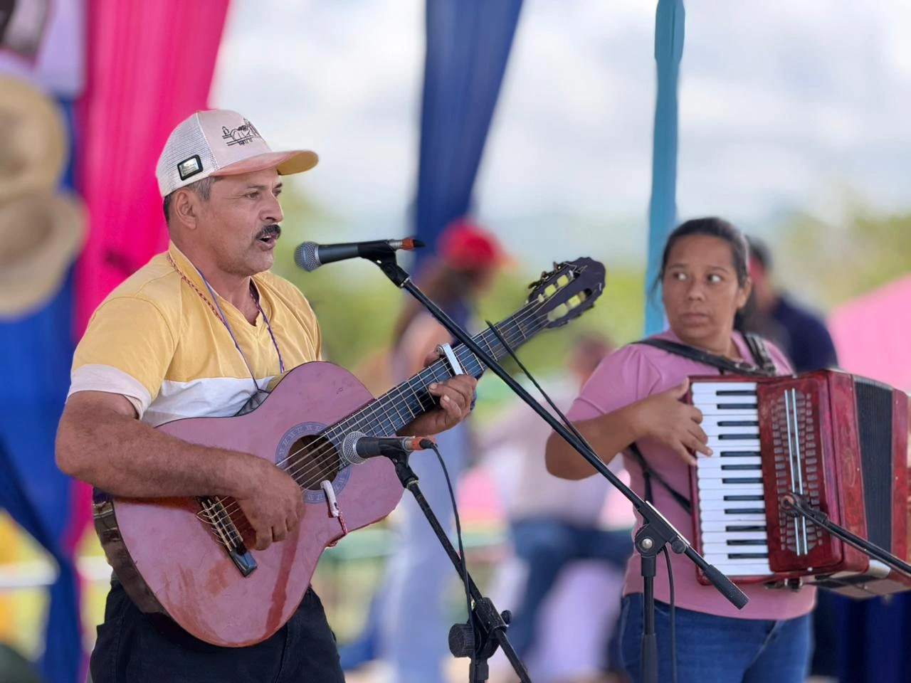 JINOTEGA4